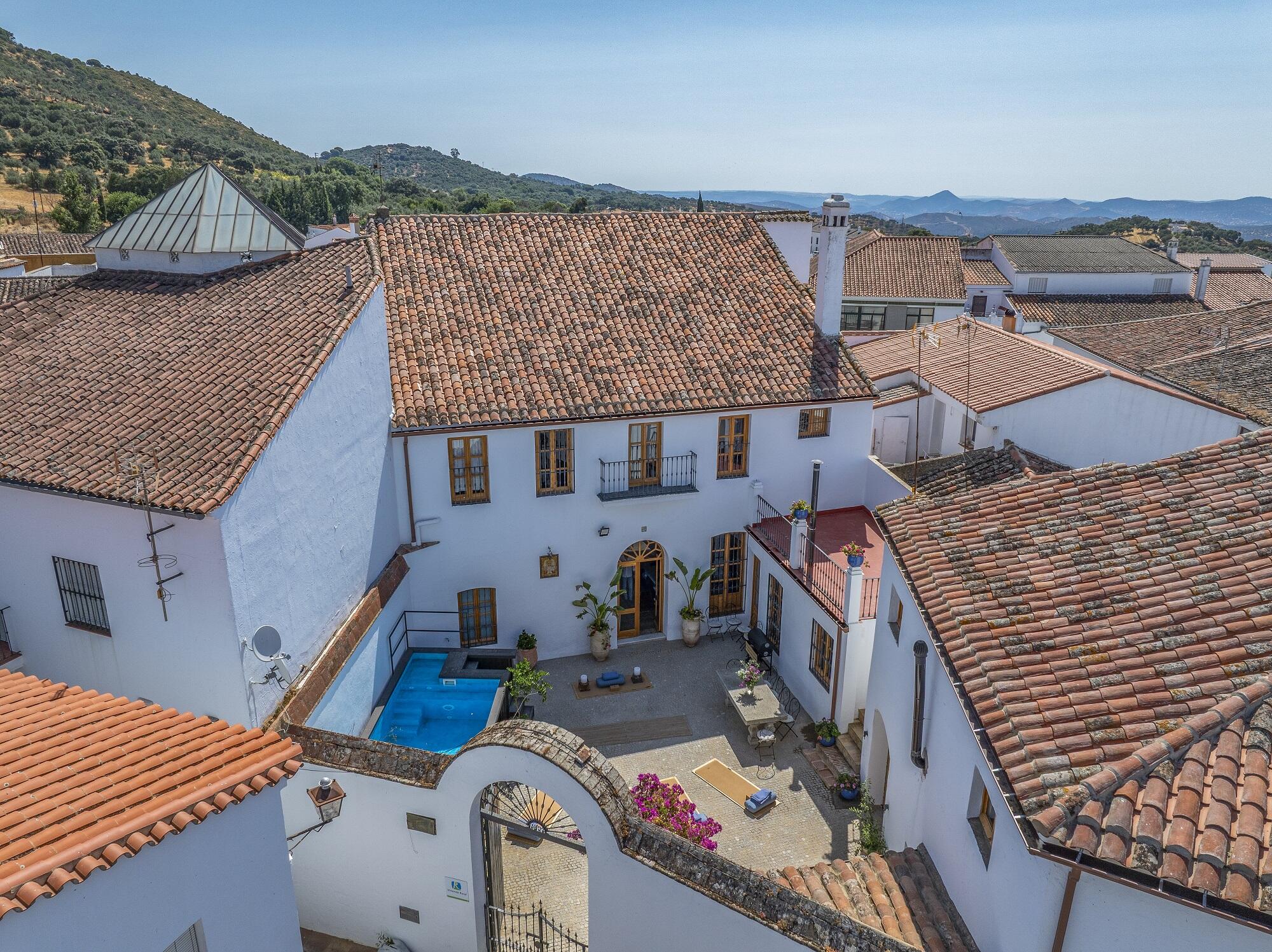 Yellow House - Gallery