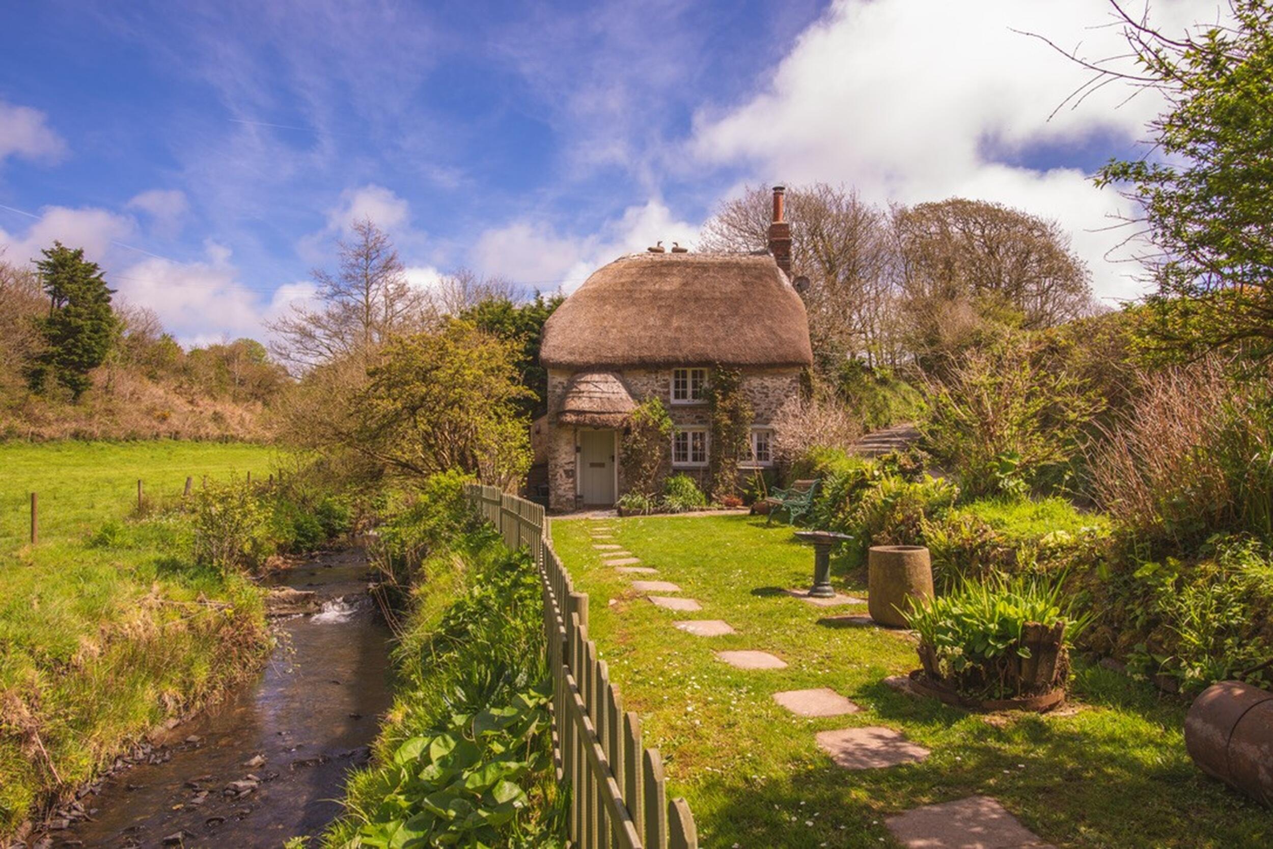 Philham Water Cottage - Gallery